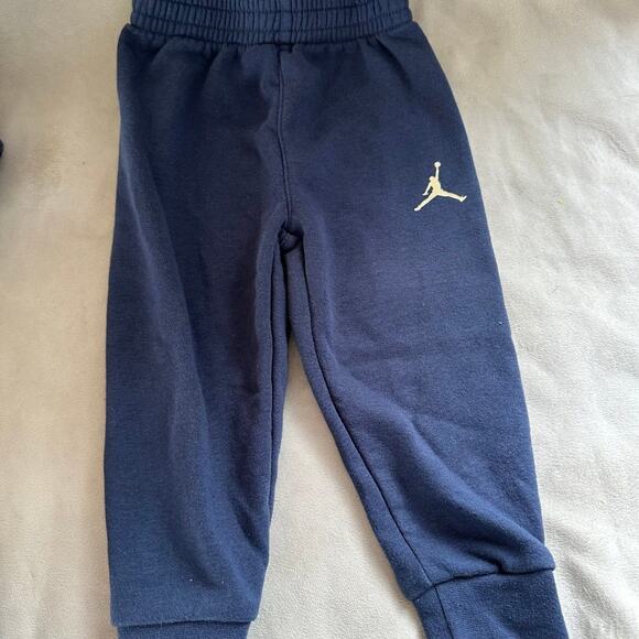 Jordan Brooklyn Plaid Hoodie and Joggers Set 24 Months Toddler - Picture 3 of 4